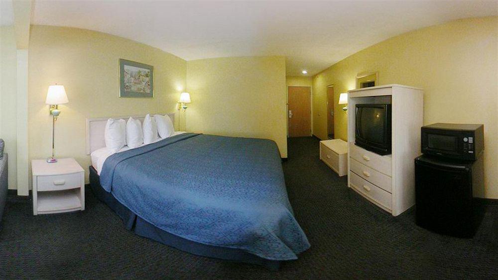 גרנד פריירי Quality Inn & Suites מראה חיצוני תמונה
